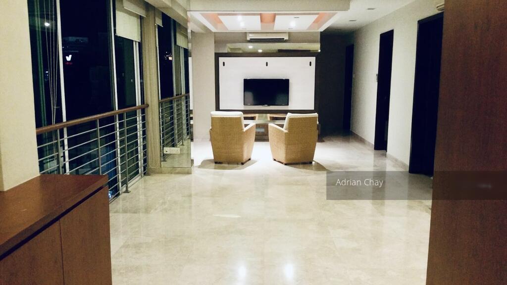 Mackenzie Regency thumbnail photo